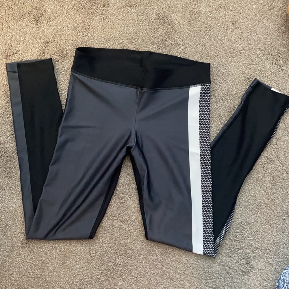 Under Armour print leggings